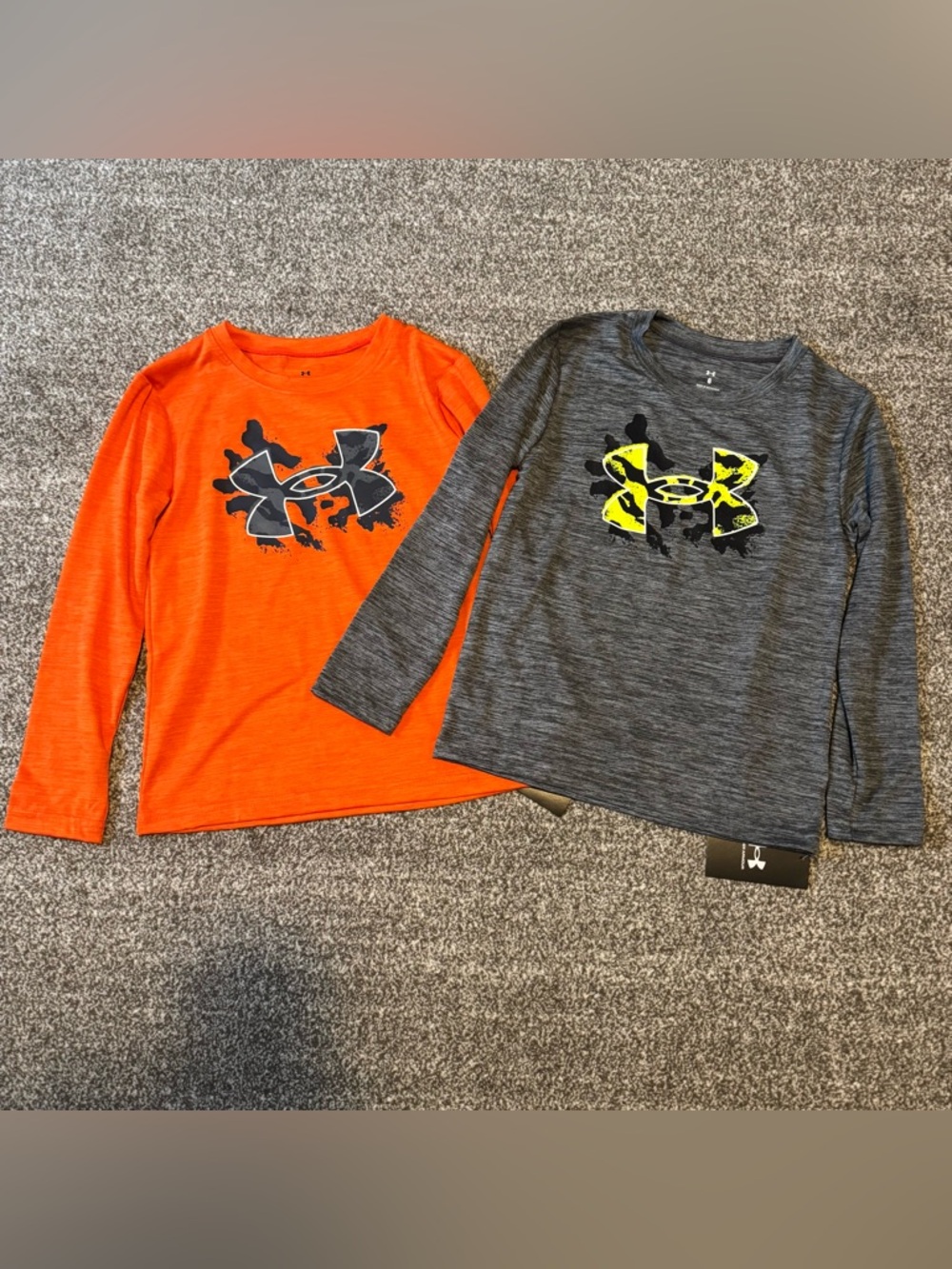 *NWT* Under Armour Long Sleeve Shirts